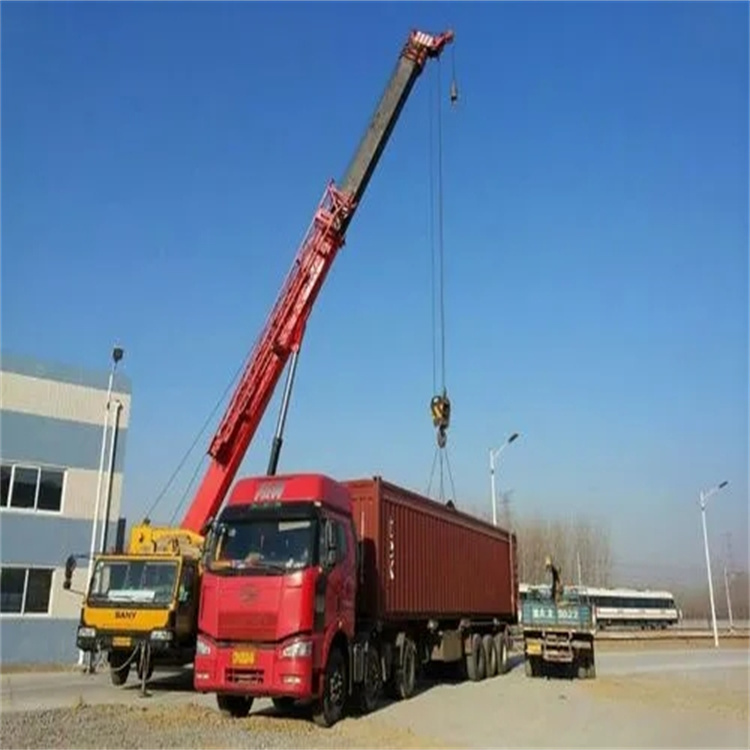 蚌埠禹会路灯高空安装如何选吊车？租赁费用、施工流程及安全规范全解析