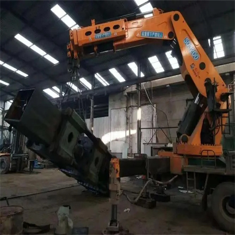 蚌埠禹会200吨折臂吊出租