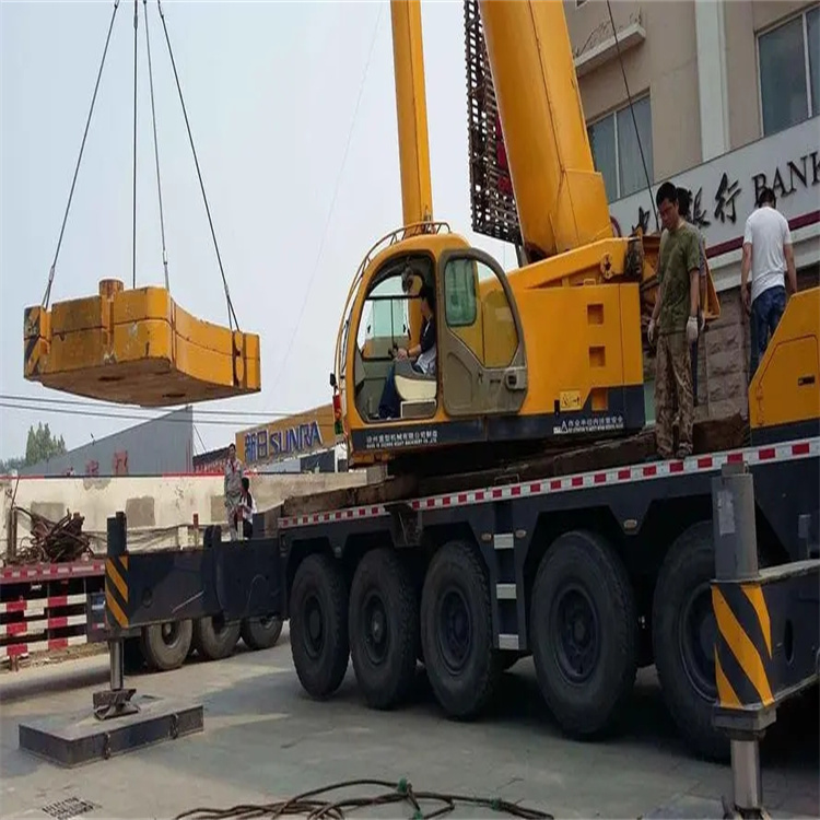 蚌埠禹会当地吊车出租|机器吊装|75吨|工厂搬迁服务